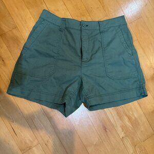 Old Navy | High-Waisted OGC Chino Shorts -- 5-inch inseam Sage Green Size Large